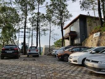 Hotel Jungle Lodge Resort