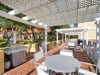 Hotel 1, 2 And 3 Bedroom Ocean Condos With Balcony