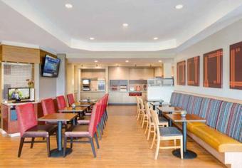 Hotel Towneplace Suites By Marriottdetroit Canton