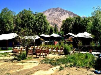 Tih Valley Of Flowers Camp