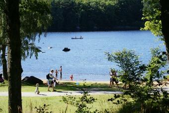 L�ngasj�n�s Camping & Stugby