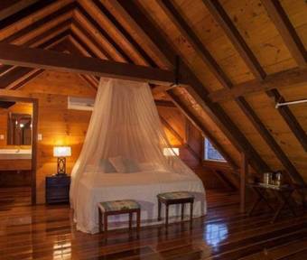 Hotel Admiral's Inn And Gunpowder Suites