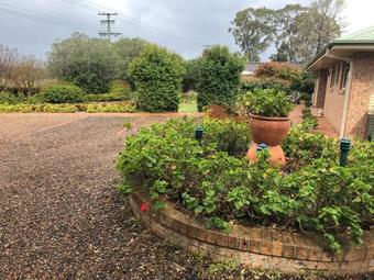 Hostal Wine Country Drive Guest House