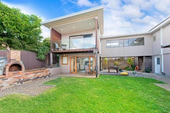 Akama Vista - Couples Retreat