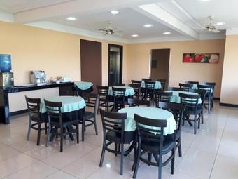 Hotel Cristal Palace Inn