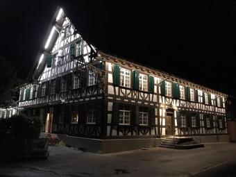 Posada Gasthaus Zum Goldenen Kreuz