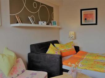 Luxurious Apartment In Proseken With Parking And Barbecue