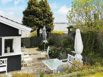 Holiday Home Strandlysthuse