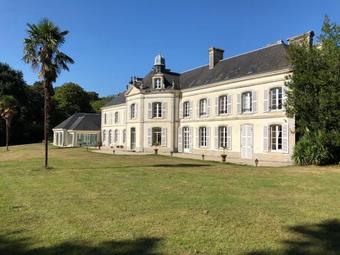 Bed & Breakfast Ch�teau De Lannouan