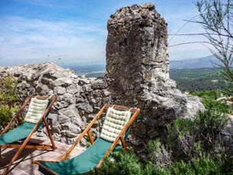 Holiday Home Le Ch�teau Mimet