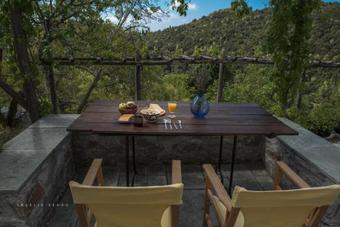 Villa Urania Traditional Stone House