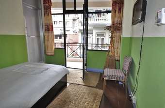 Metro Eco Hotel