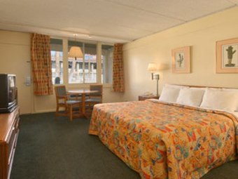Hotel Days Inn Scottsdale Fashion Square