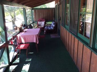 Posada Kern Riverfront Lodge