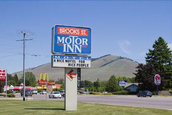 Hotel Brooks Street Motor Inn