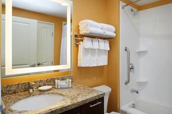 Hotel Towneplace Suites By Marriott Detroit Troy