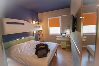 Hotel Ibis Budget Saint Martin De Crau Porte De Camargue