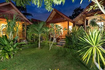 Hotel G Luna Huts