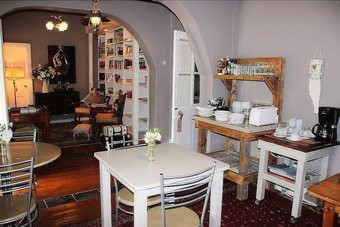 La Montagne Bed & Breakfast