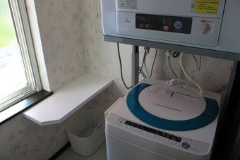 Petit Hotel Blanc Fleur