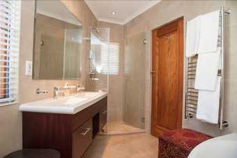 Hotel Blaauwheim Guest House