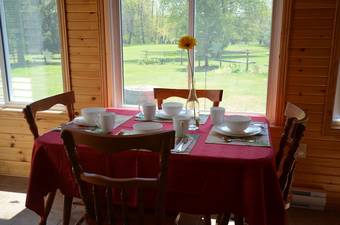 Magnolia North Bed And Breakfast