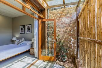 Hostal Surfari Accommodation And Venue