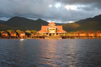 Golden Island Cottages Thale-u Hotel