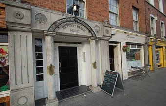 3 Bed Apartment Near Temple Bar