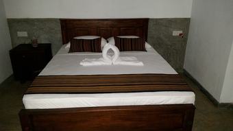 Hotel Hiddenside Waya Ulpatha