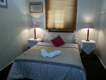 Joes Waterhole Hotel