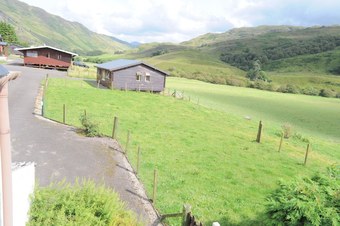 Lamont Chalets & Bungalow