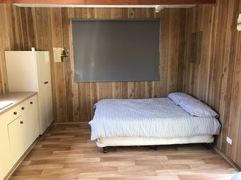 The Waterwheel Beach Cabins - Caravan Park