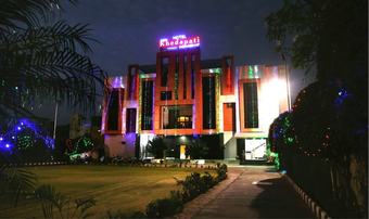 Hotel Shri Khedapati International
