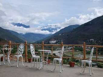 Hotel Khangkhu Resort