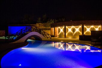 Hotel Riverarch Greenfields Resorts