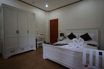 Hotel Phuoobfa Resort