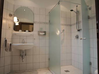 Hostal Landgasthof Drei Linden