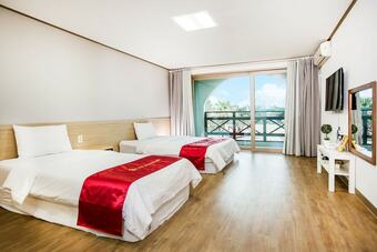 Hotel Benikea The Jeju Resort