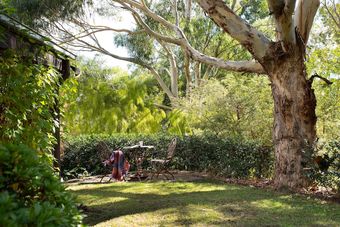 Italian Hill Garden Villa