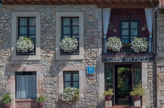 Hotel Corru San Pum�s