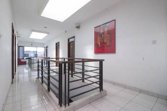 Hotel Reddoorz Near Teras Kota 2