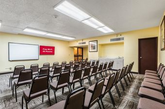 Hotel Red Roof Inn St Petersburg - Clearwater/airport