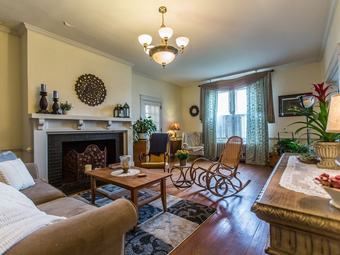 Garden Oasis Steps From Downtown