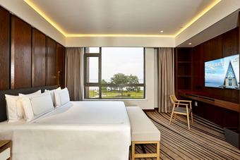 Tongli Lakeview Hotel