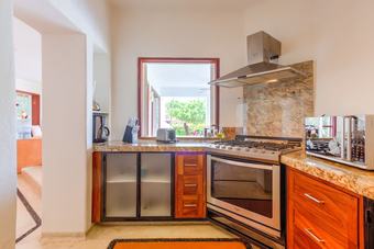 The Green House Marina Golf | Suites & Villas