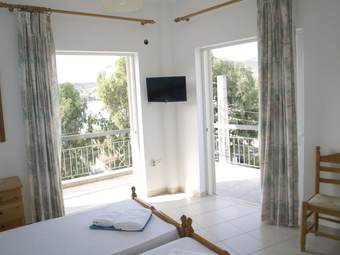 Hotel Nikolaki Rooms