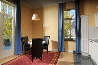 Hotel Vier Jahreszeiten K�hlungsborn