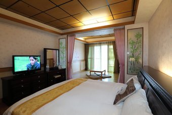 Hotel First Place B&B - Hualien Railway Station