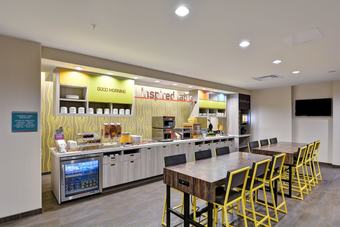 Hotel Home2 Suites By Hilton Tampa Usf Near Busch Gardens